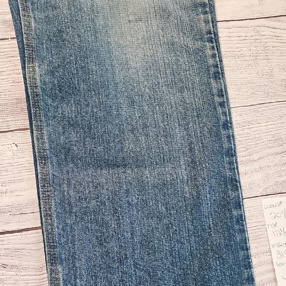 Carhartt 40x32 Blue Straight-Leg Jeans with Classic Fading - Picture 12 of 16